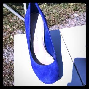 Blue suede pumps